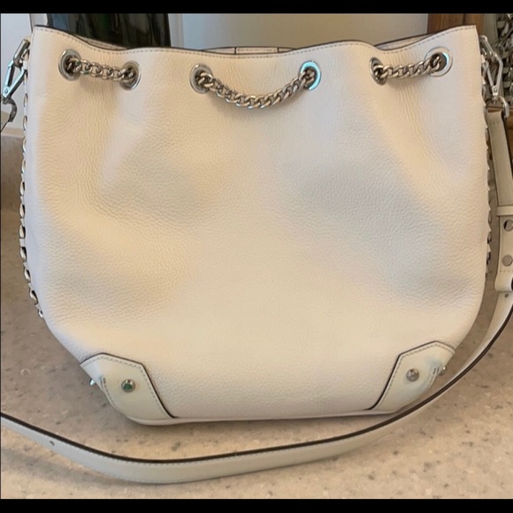 Beautiful white large MK bag - Picture 3 of 11